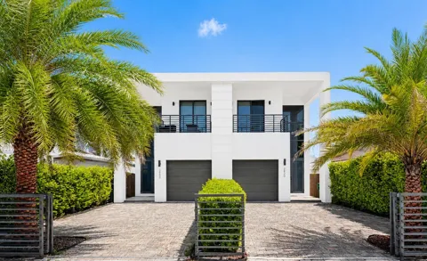 3090 SW 17th Street