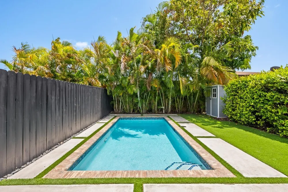 3090 SW 17th Street Miami, FL 33145