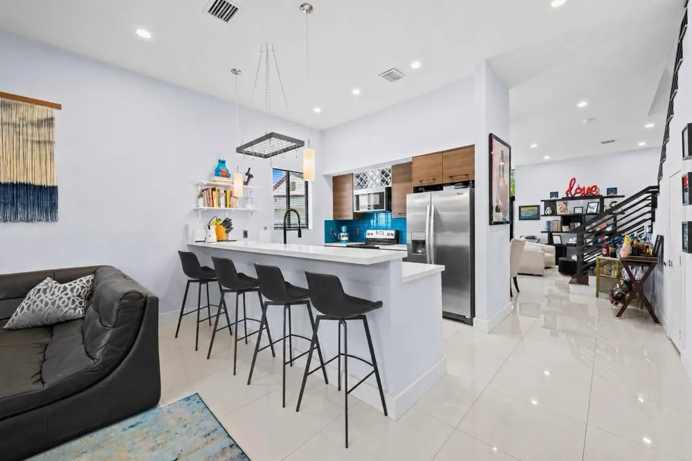 3090 SW 17th Street Miami, FL 33145