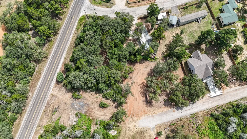 115 Eaglenest Court Smithville, TX 78957