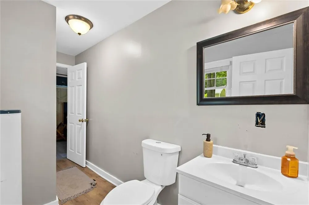 5098 Crescent Road Dry Branch, GA 31020