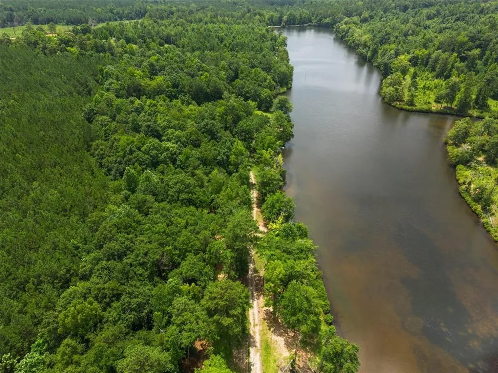 5098 Crescent Road Dry Branch, GA 31020