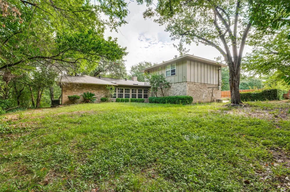 406 Dula Circle Duncanville, TX 75116