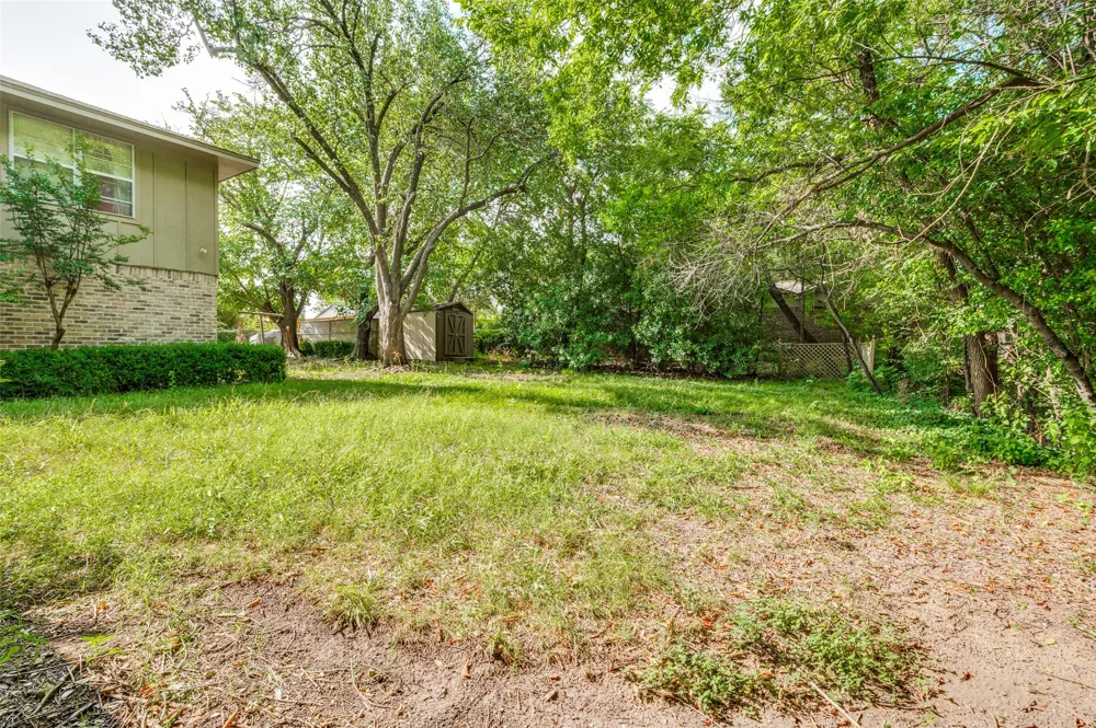 406 Dula Circle Duncanville, TX 75116