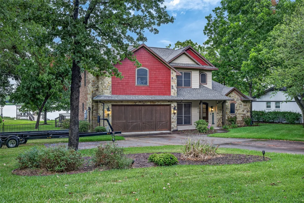 416 Forest Lane Gun Barrel City, TX 75156