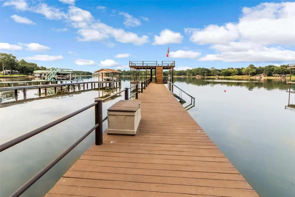 416 Forest Lane Gun Barrel City, TX 75156
