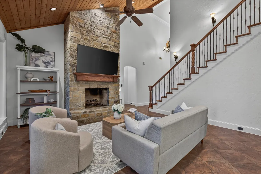416 Forest Lane Gun Barrel City, TX 75156