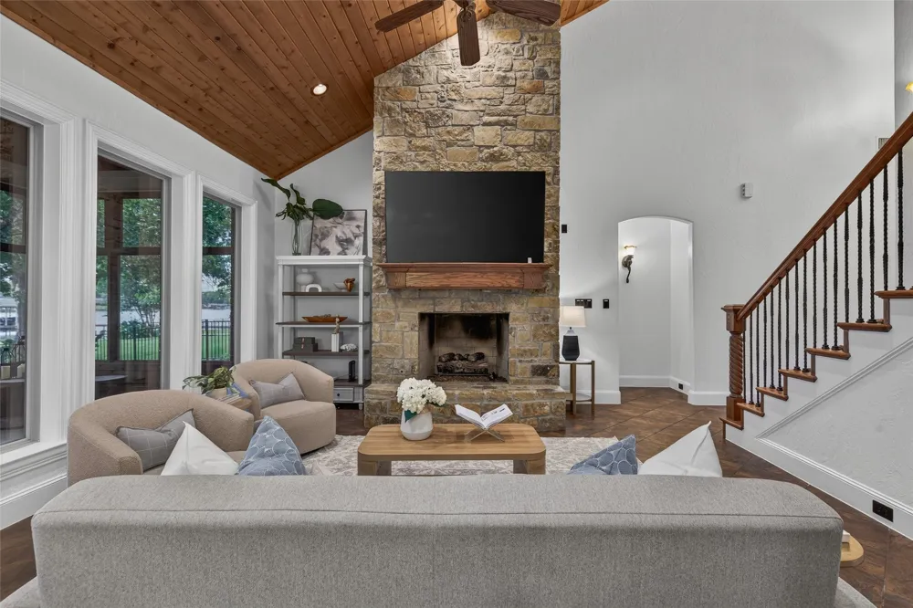 416 Forest Lane Gun Barrel City, TX 75156
