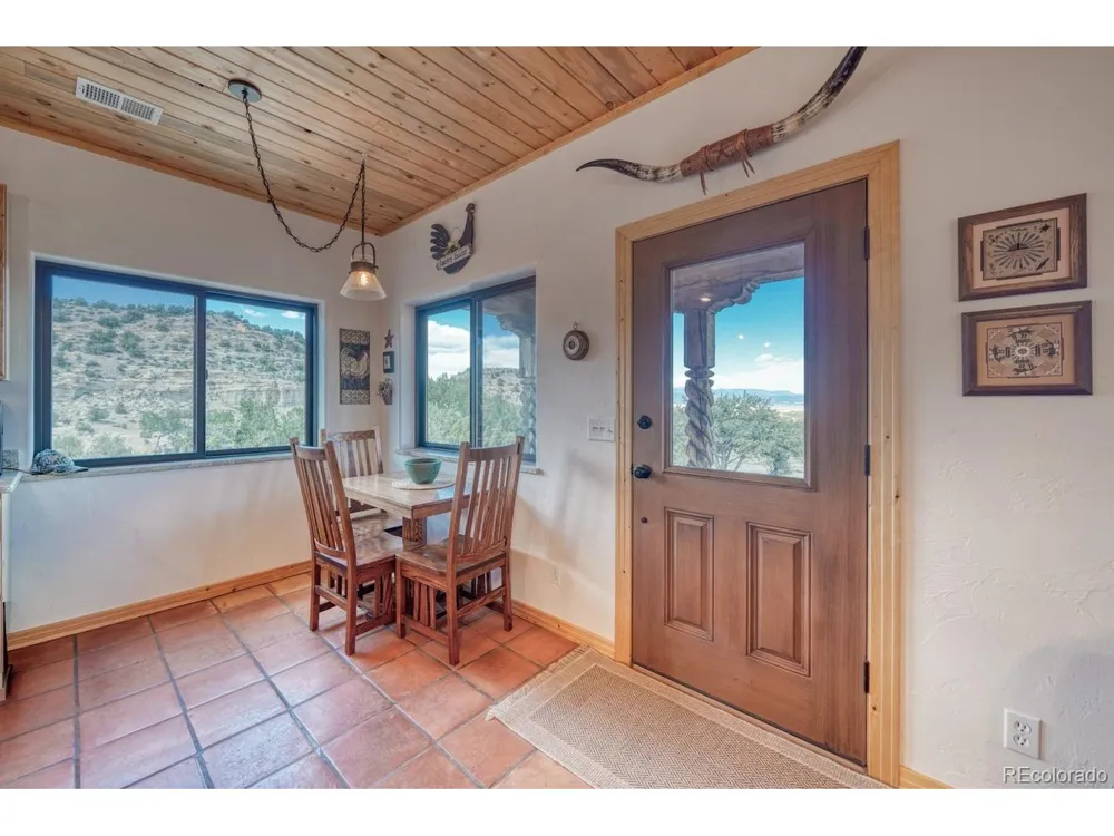 254 Bandito Trl Florence, CO 81226