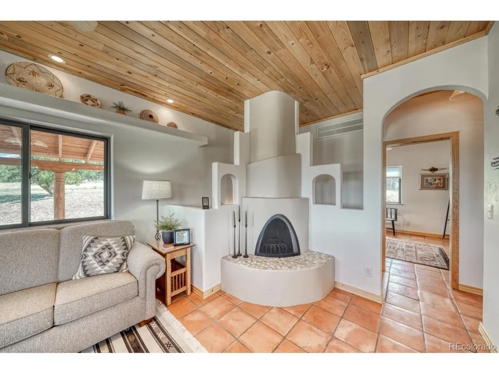 254 Bandito Trl Florence, CO 81226