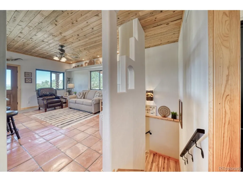 254 Bandito Trl Florence, CO 81226