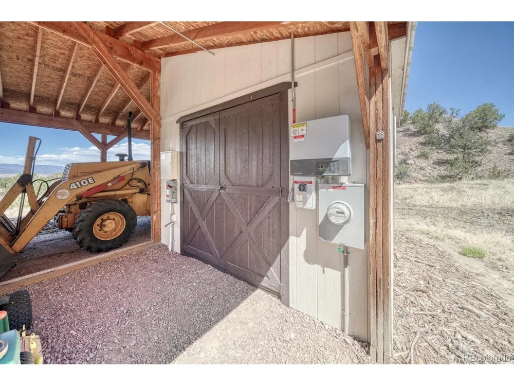 254 Bandito Trl Florence, CO 81226