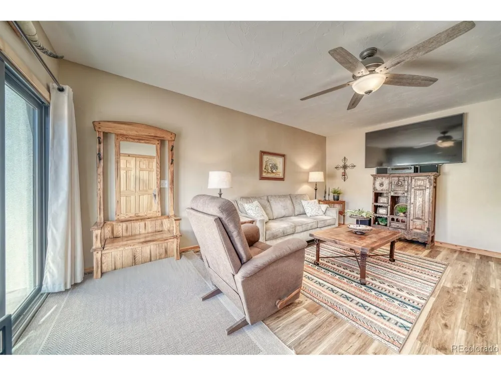 254 Bandito Trl Florence, CO 81226
