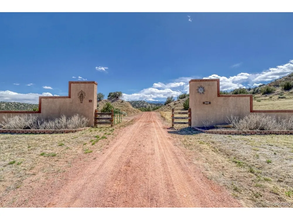 254 Bandito Trl Florence, CO 81226
