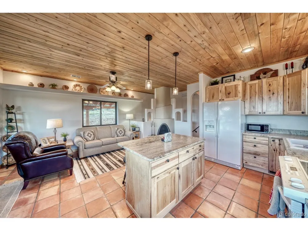 254 Bandito Trl Florence, CO 81226