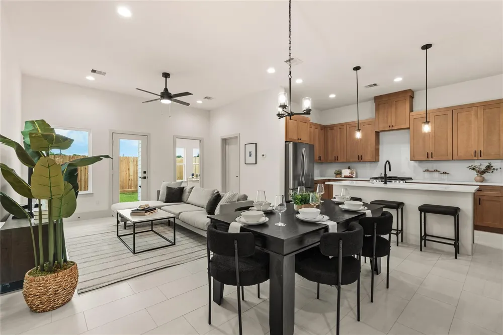 4007 Buffalo Moon Drive Houston, TX 77045
