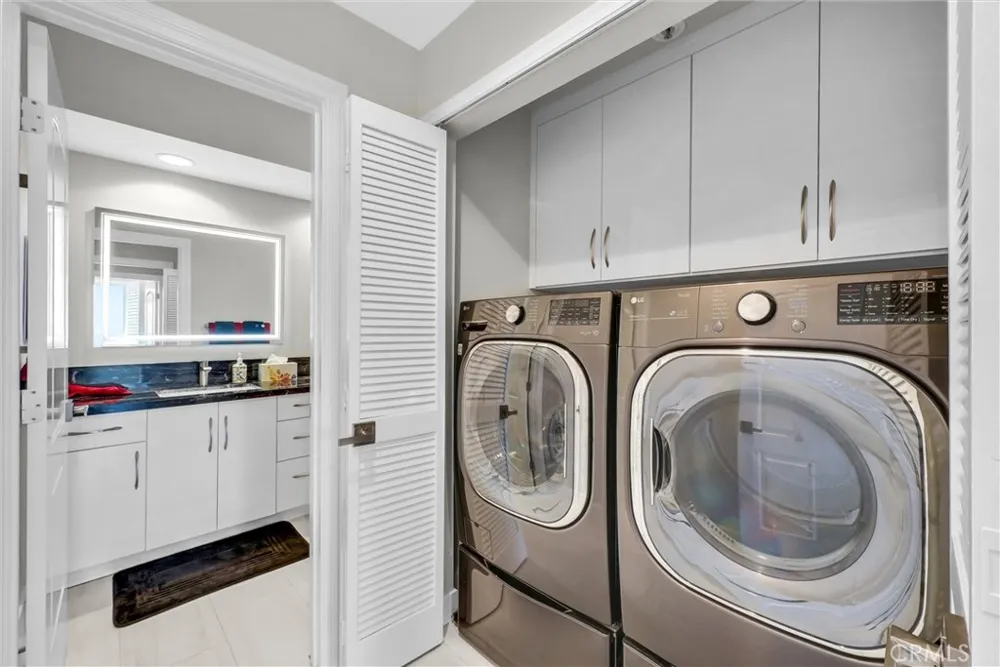270 Cagney #207 Newport Beach, CA 92663