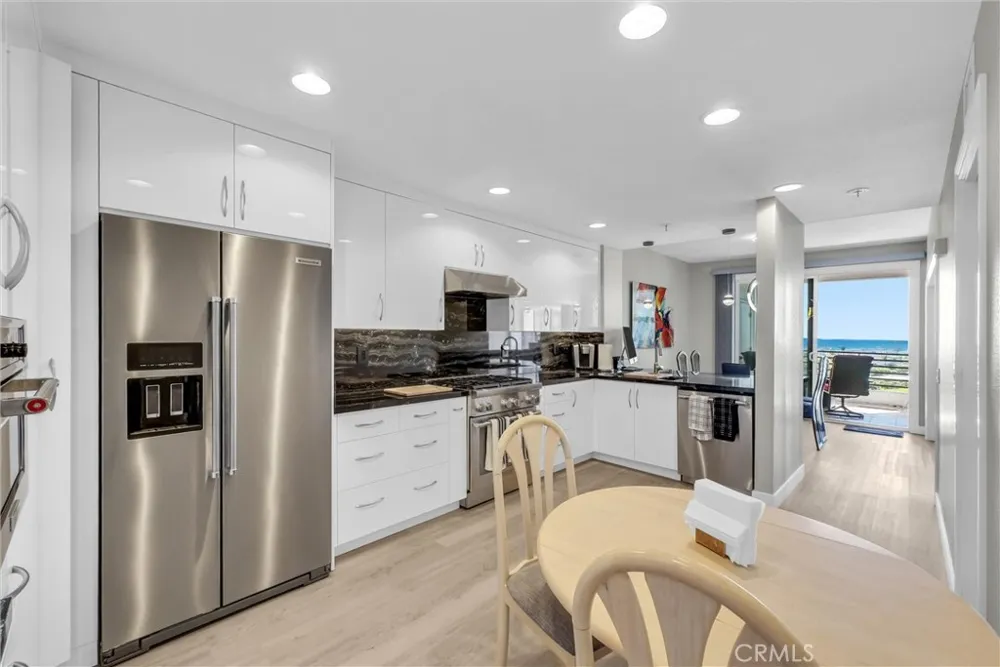 270 Cagney #207 Newport Beach, CA 92663