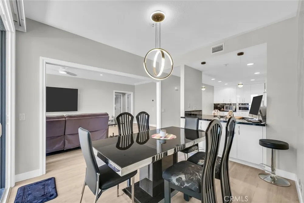 270 Cagney #207 Newport Beach, CA 92663