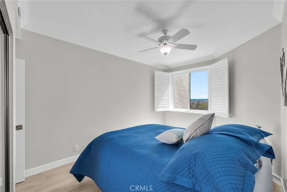 270 Cagney #207 Newport Beach, CA 92663