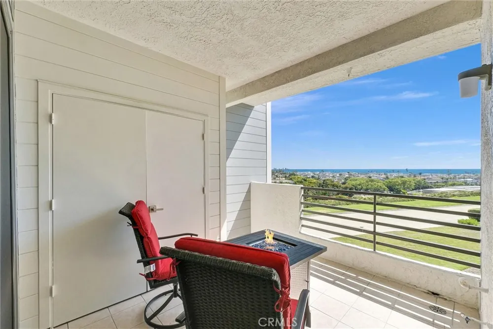 270 Cagney #207 Newport Beach, CA 92663