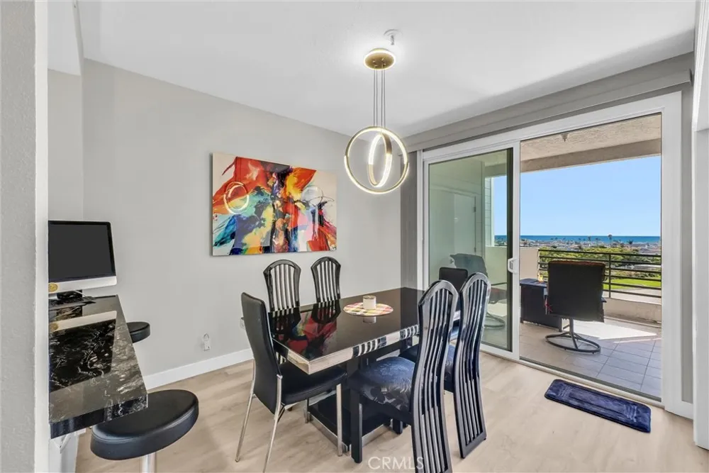 270 Cagney #207 Newport Beach, CA 92663