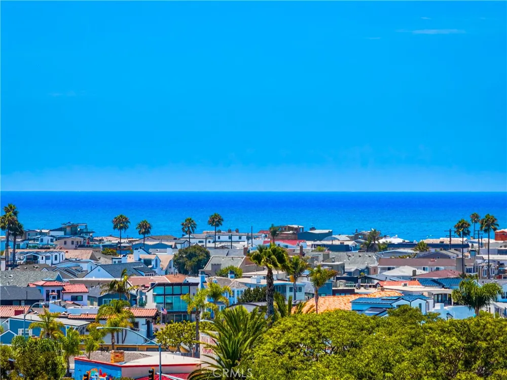 270 Cagney #207 Newport Beach, CA 92663