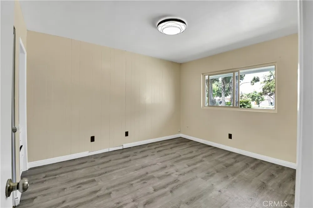 2550 W Rowland Avenue Anaheim, CA 92804