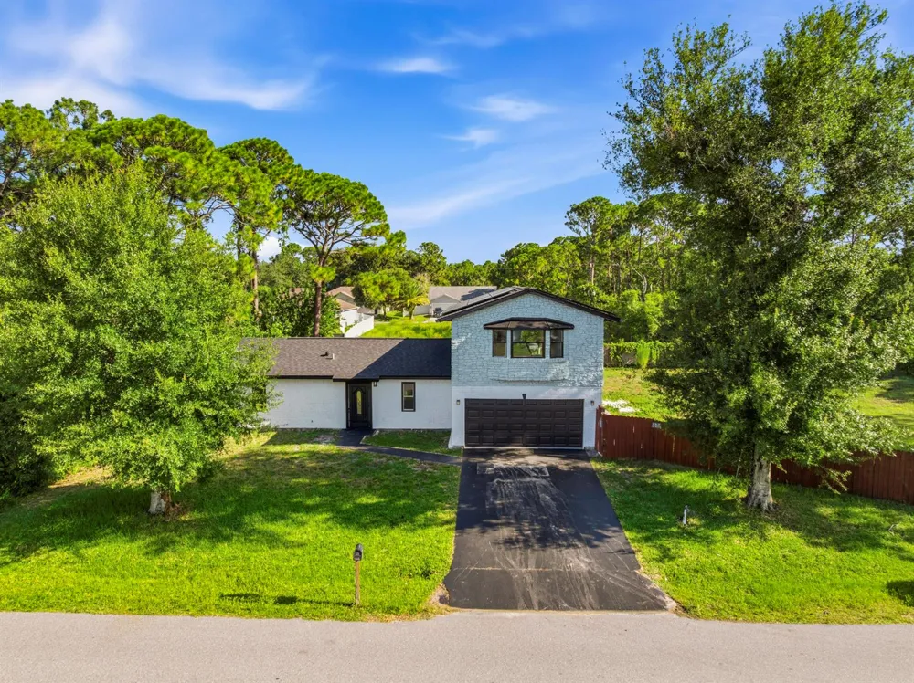 1640 SANDUSKY STREET SE Palm Bay, FL 32909