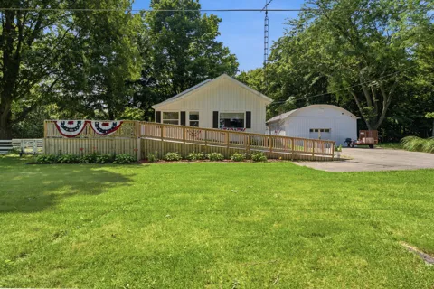 4136 Pier Road