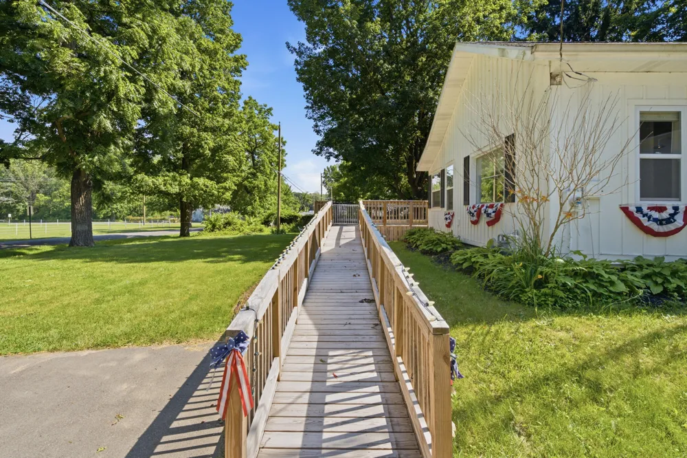 4136 Pier Road Hagar Township, MI 49022
