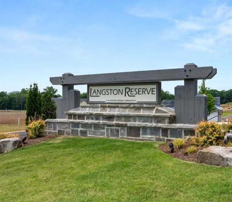 322 Dearborn Drive Cartersville, GA 30120
