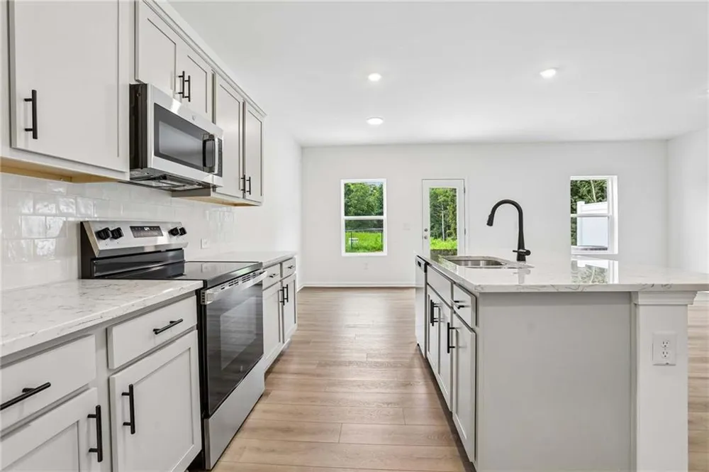 322 Dearborn Drive Cartersville, GA 30120