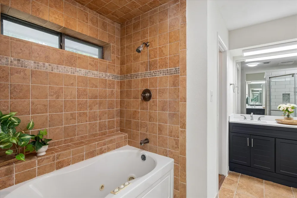 524 Oakridge Trail Copper Canyon, TX 75077