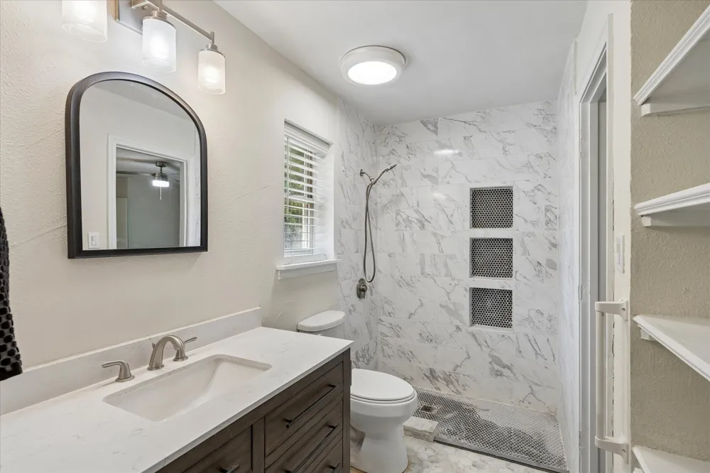 524 Oakridge Trail Copper Canyon, TX 75077