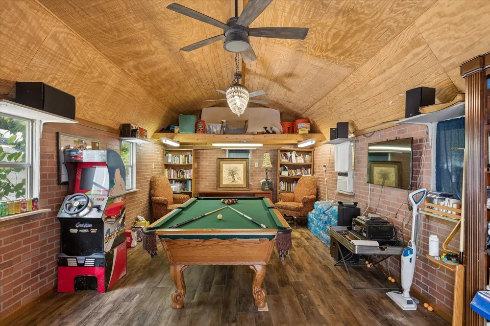 524 Oakridge Trail Copper Canyon, TX 75077