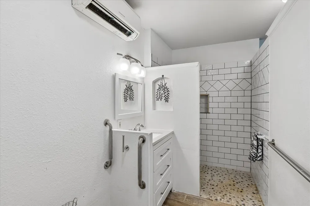 524 Oakridge Trail Copper Canyon, TX 75077