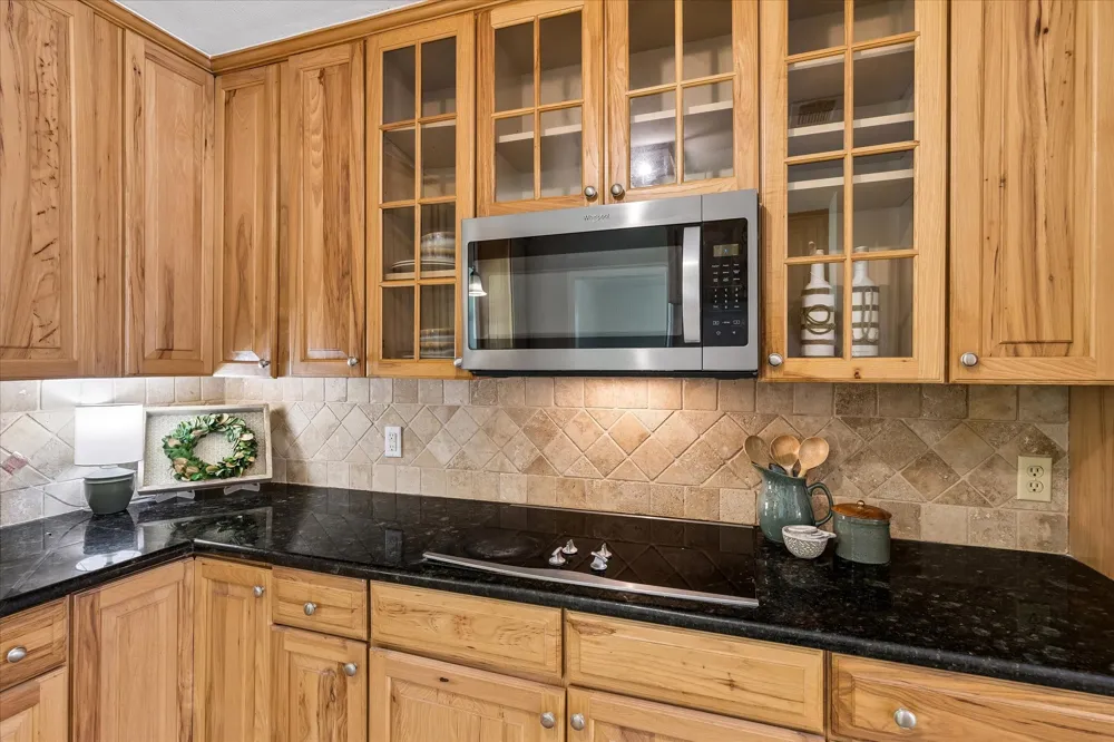 524 Oakridge Trail Copper Canyon, TX 75077