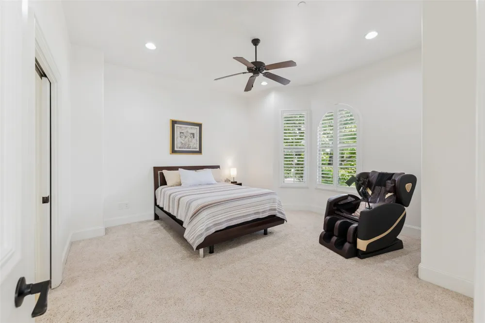 53 Piazza Lane #110 Colleyville, TX 76034