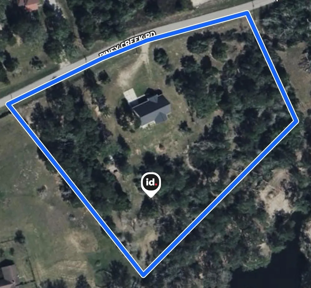 685 Piney Creek Road Bellville, TX 77418