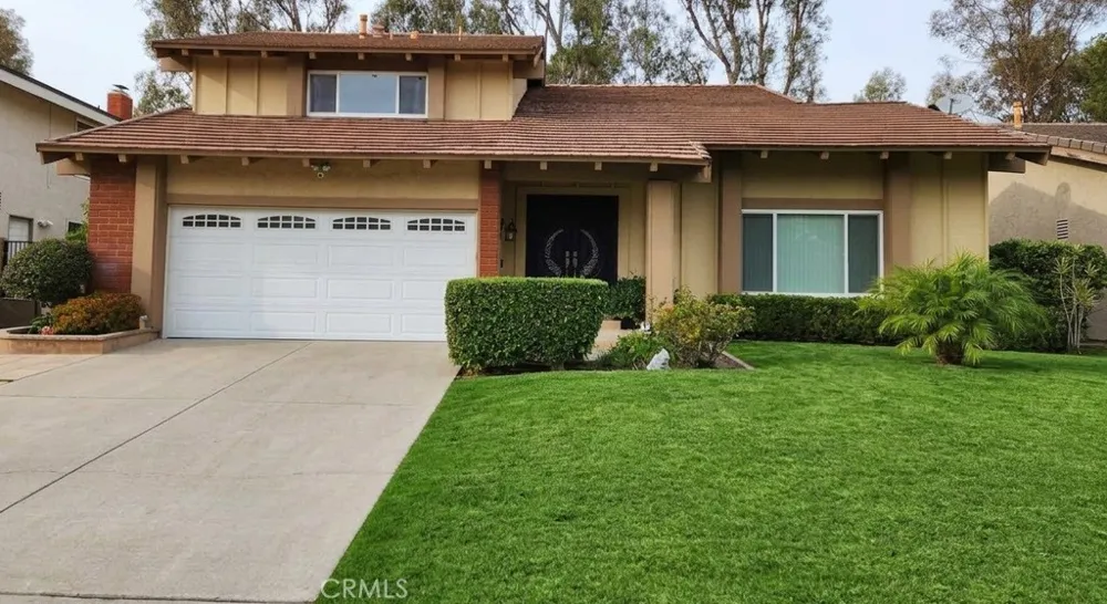 6573 E North View Drive Anaheim Hills, CA 92807