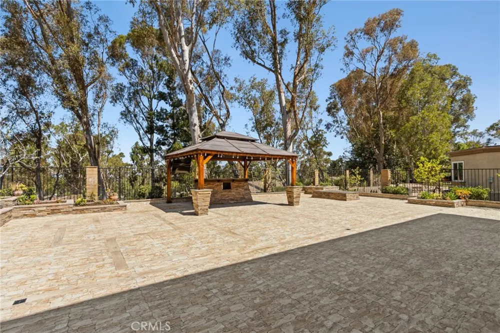 6573 E North View Drive Anaheim Hills, CA 92807