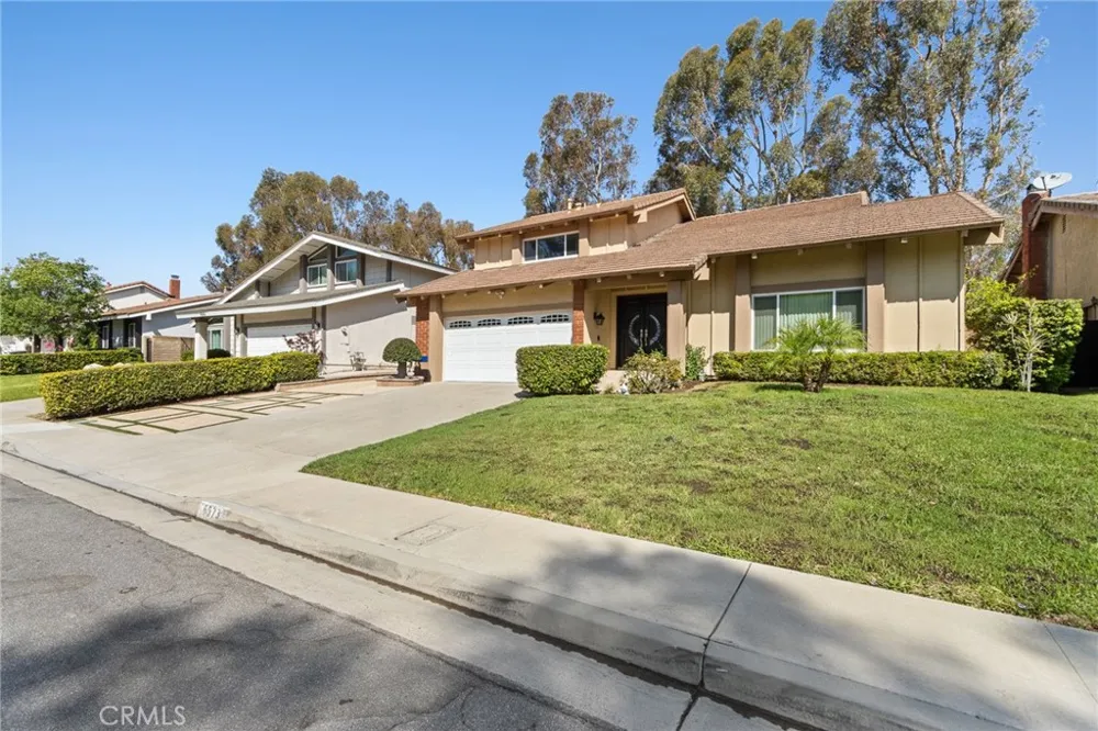 6573 E North View Drive Anaheim Hills, CA 92807