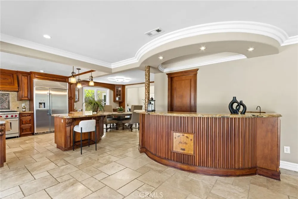 6573 E North View Drive Anaheim Hills, CA 92807