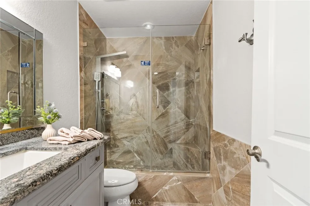 6573 E North View Drive Anaheim Hills, CA 92807