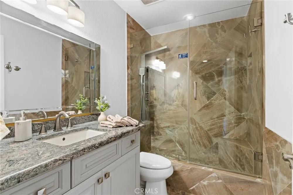6573 E North View Drive Anaheim Hills, CA 92807