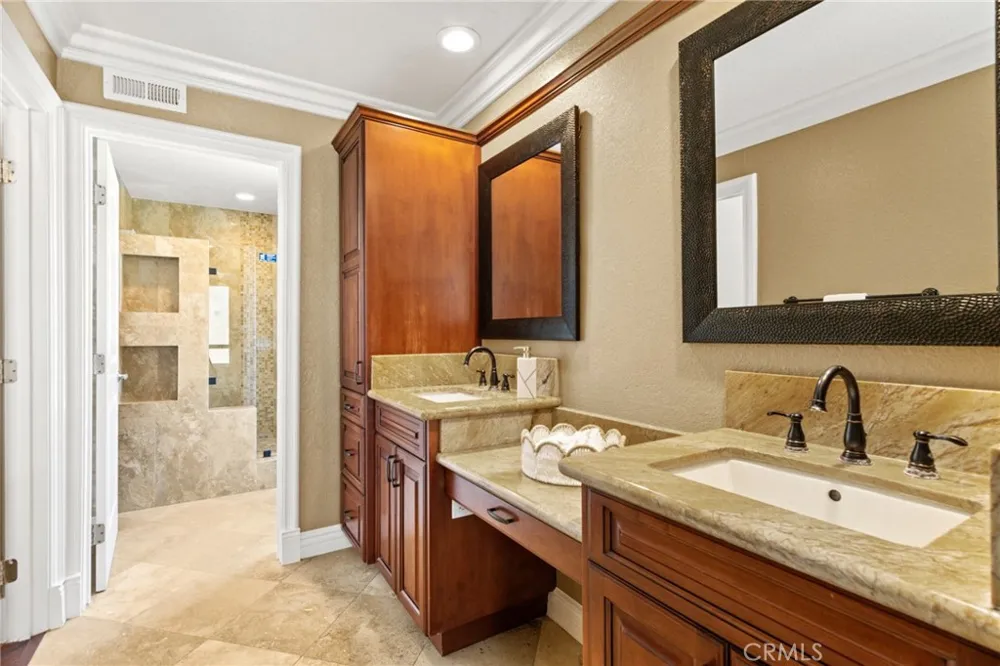 6573 E North View Drive Anaheim Hills, CA 92807
