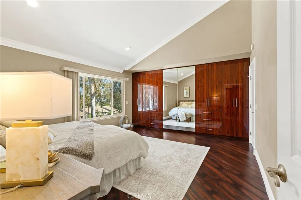 6573 E North View Drive Anaheim Hills, CA 92807