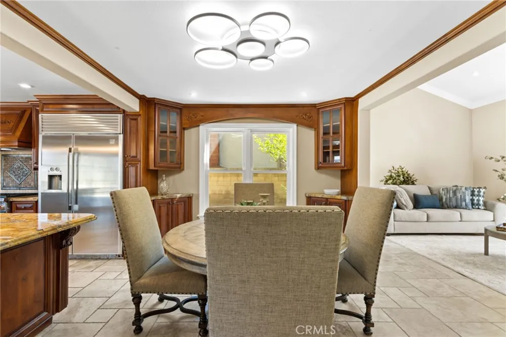 6573 E North View Drive Anaheim Hills, CA 92807