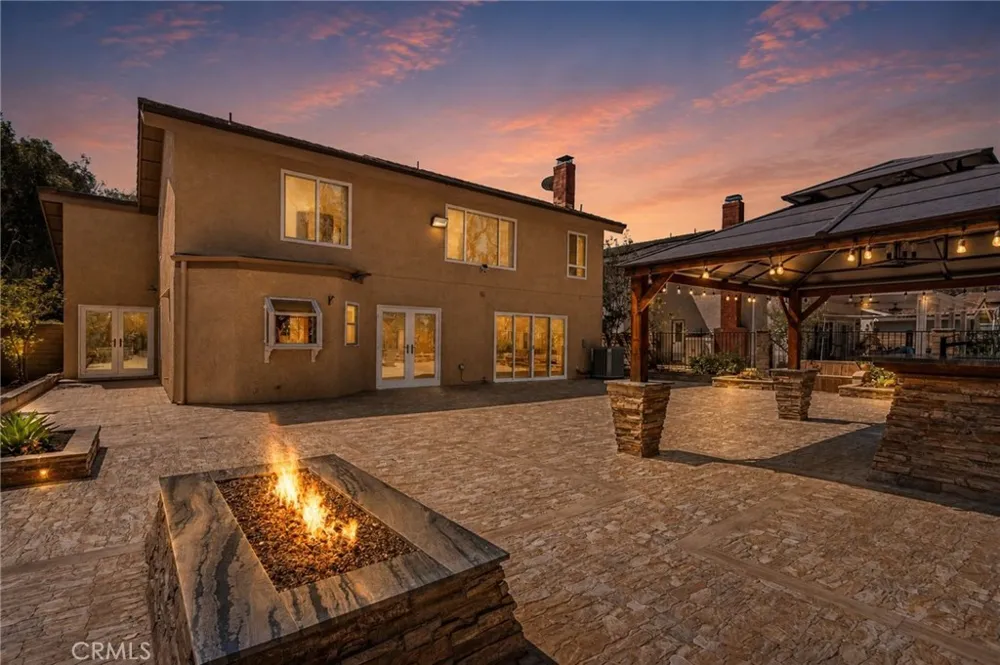 6573 E North View Drive Anaheim Hills, CA 92807